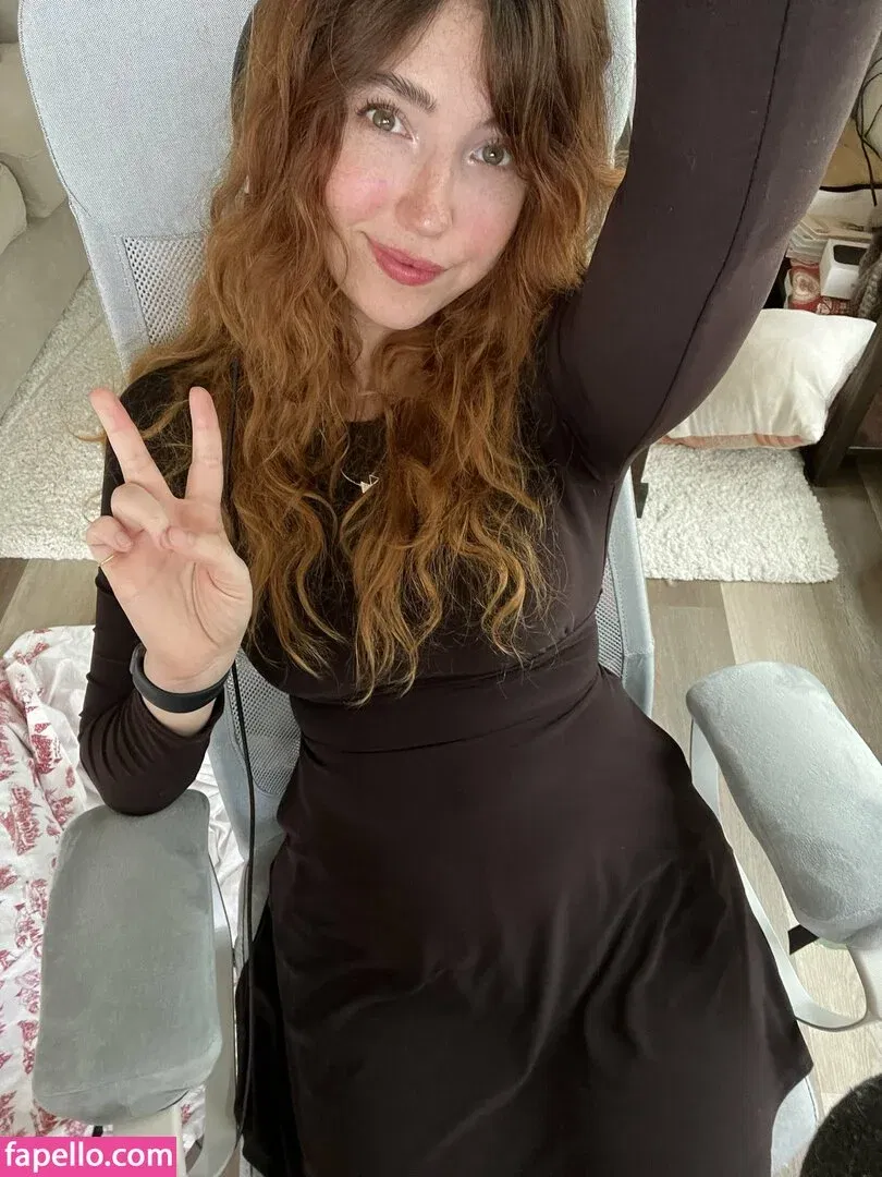 breebunn Onlyfans Photo Gallery 