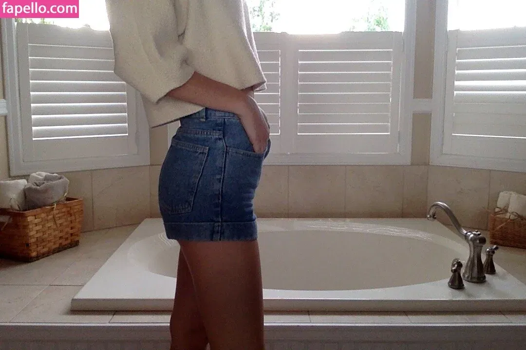 breebunn Onlyfans Photo Gallery 