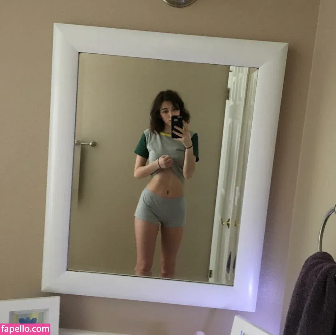 breebunn Onlyfans Photo Gallery 