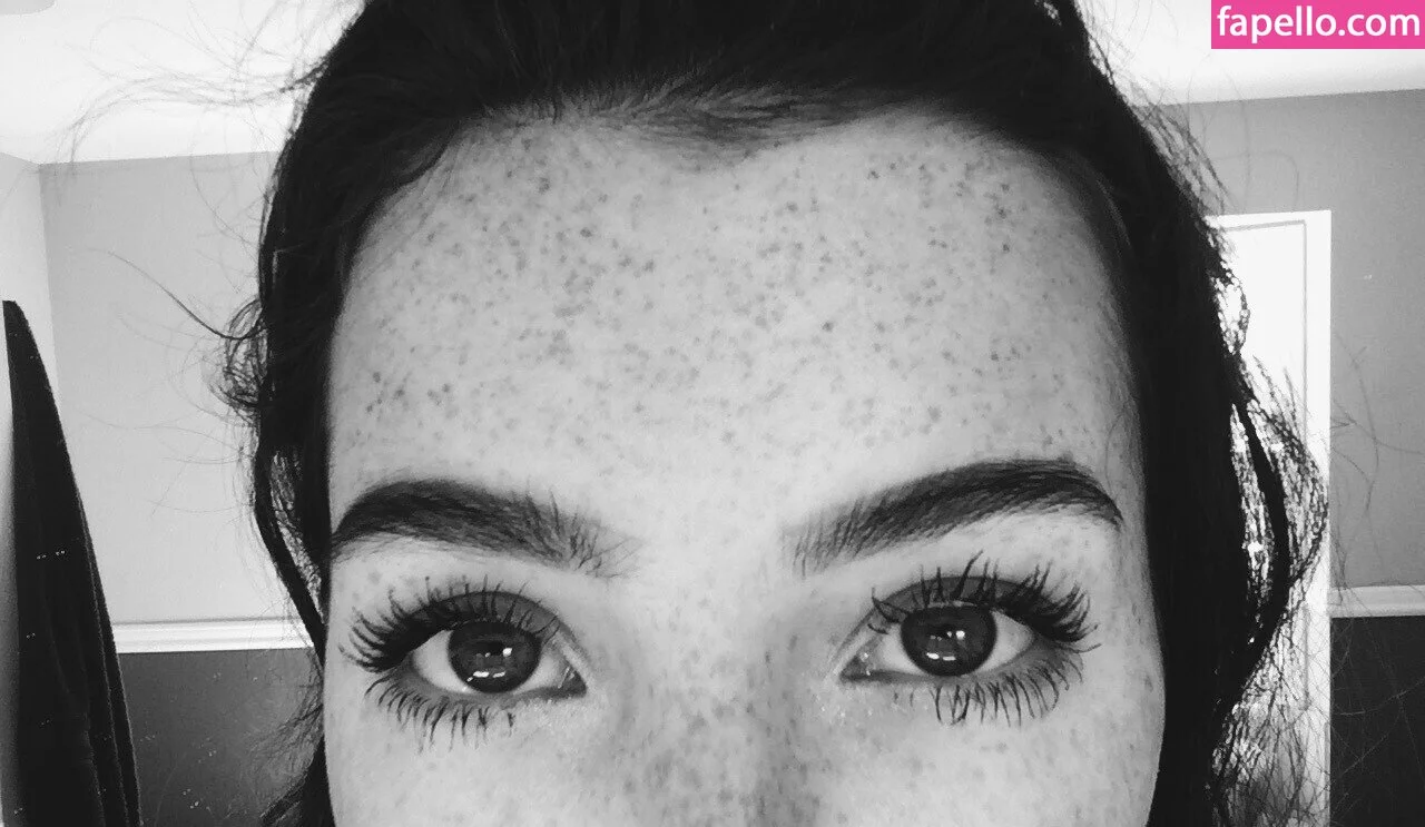 breebunn Onlyfans Photo Gallery 