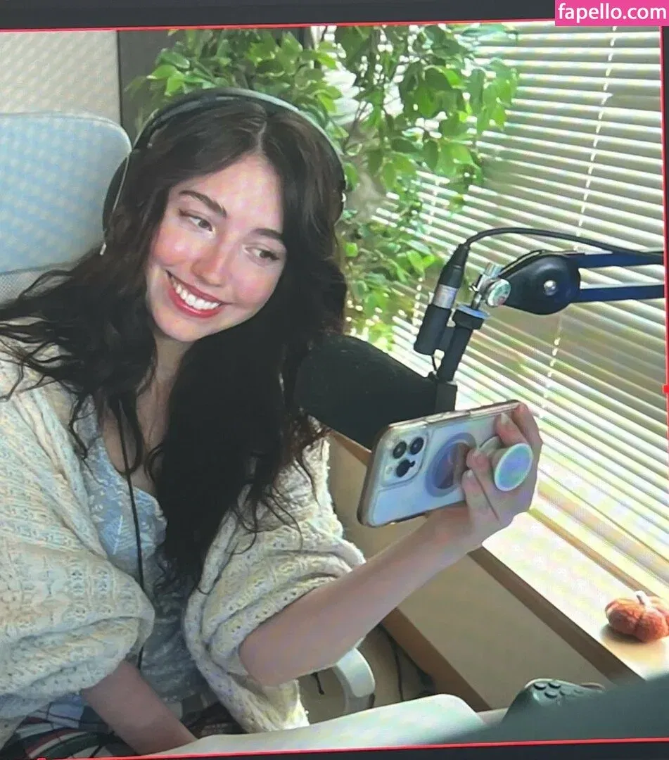 breebunn Onlyfans Photo Gallery 