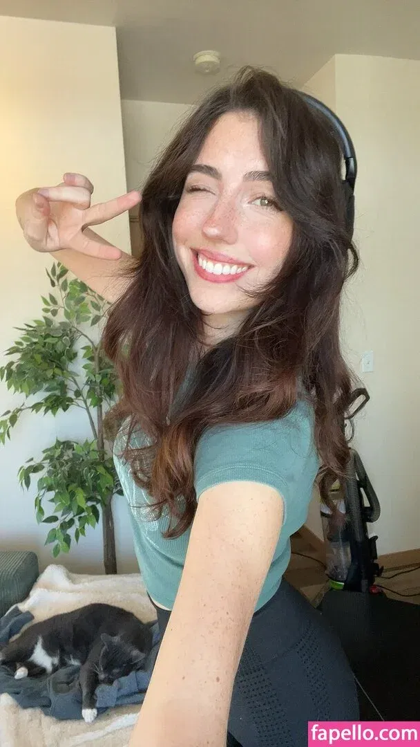 breebunn Onlyfans Photo Gallery 