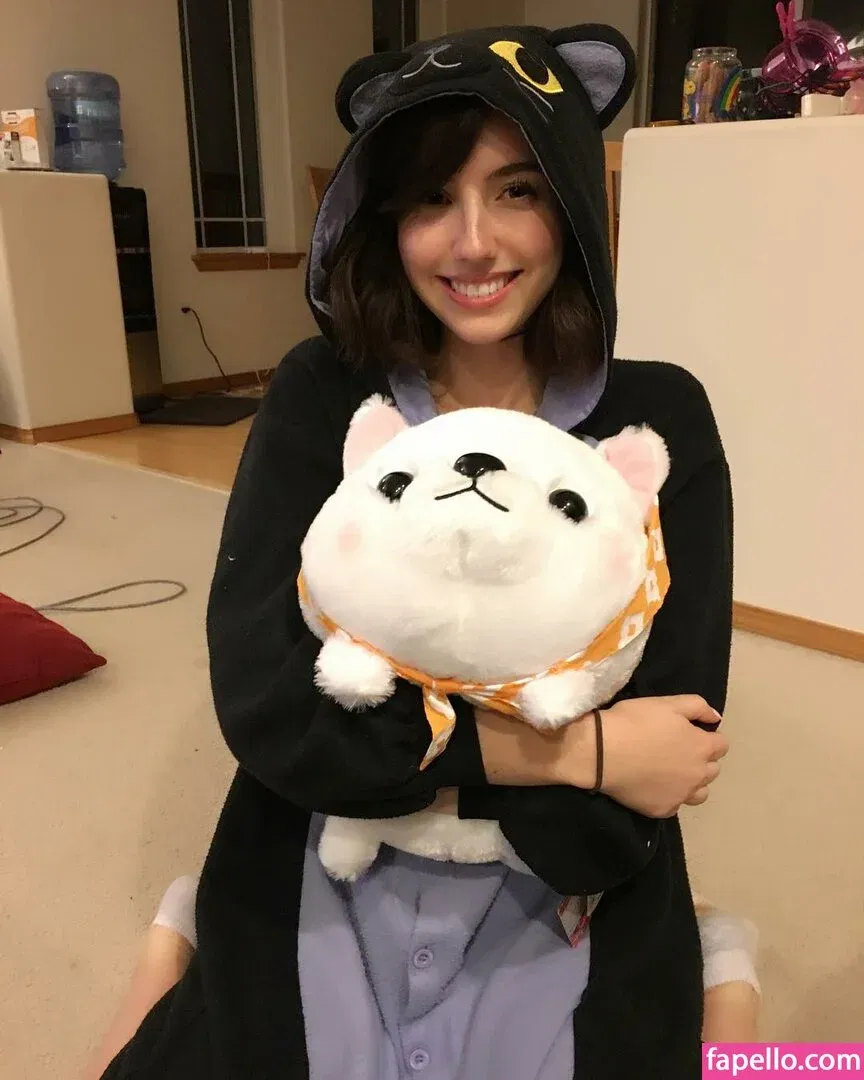 breebunn Onlyfans Photo Gallery 