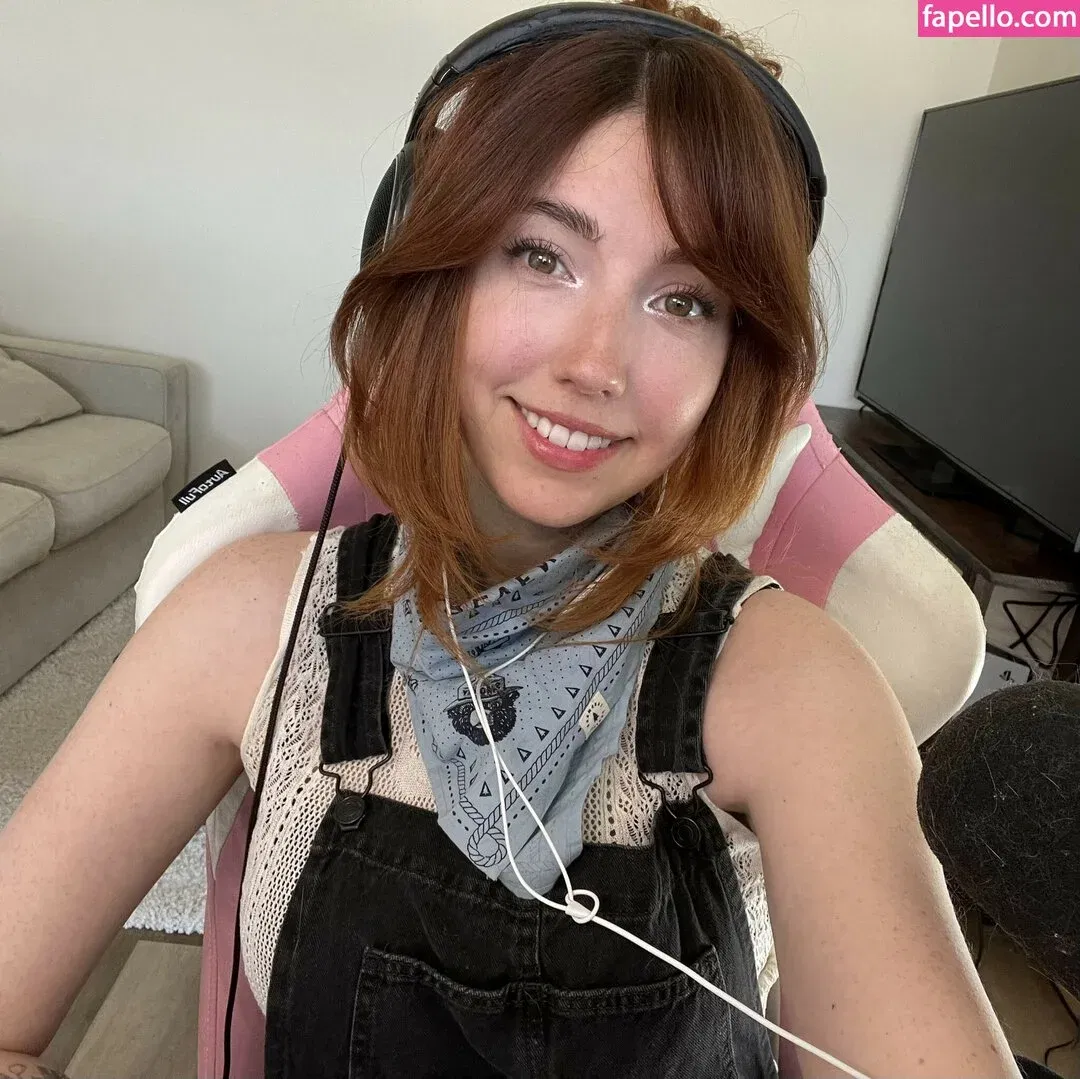 breebunn Onlyfans Photo Gallery 