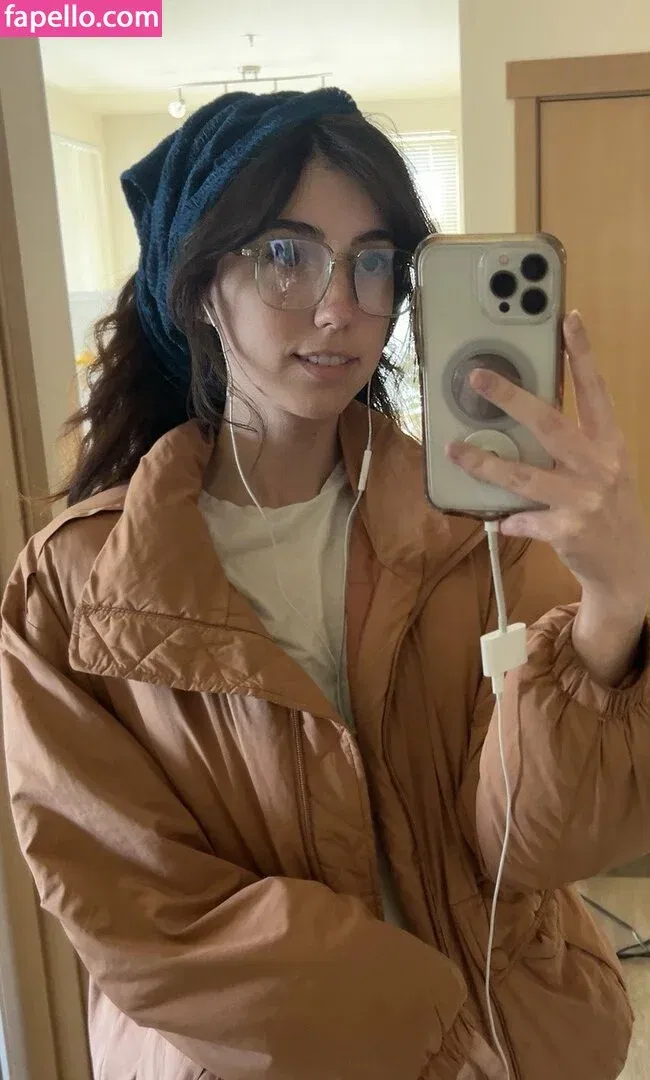 breebunn Onlyfans Photo Gallery 