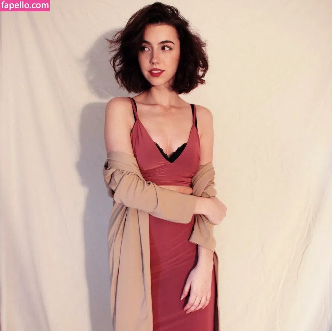 breebunn Onlyfans Photo Gallery 