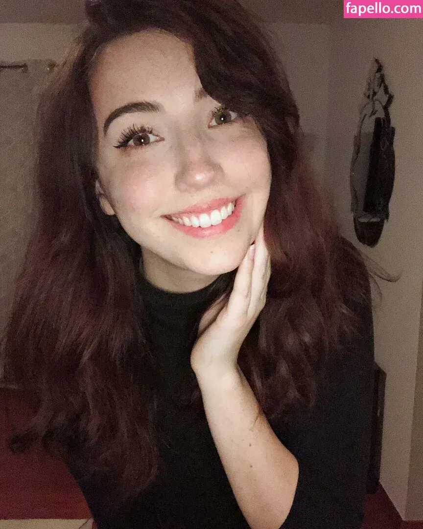 breebunn Onlyfans Photo Gallery 