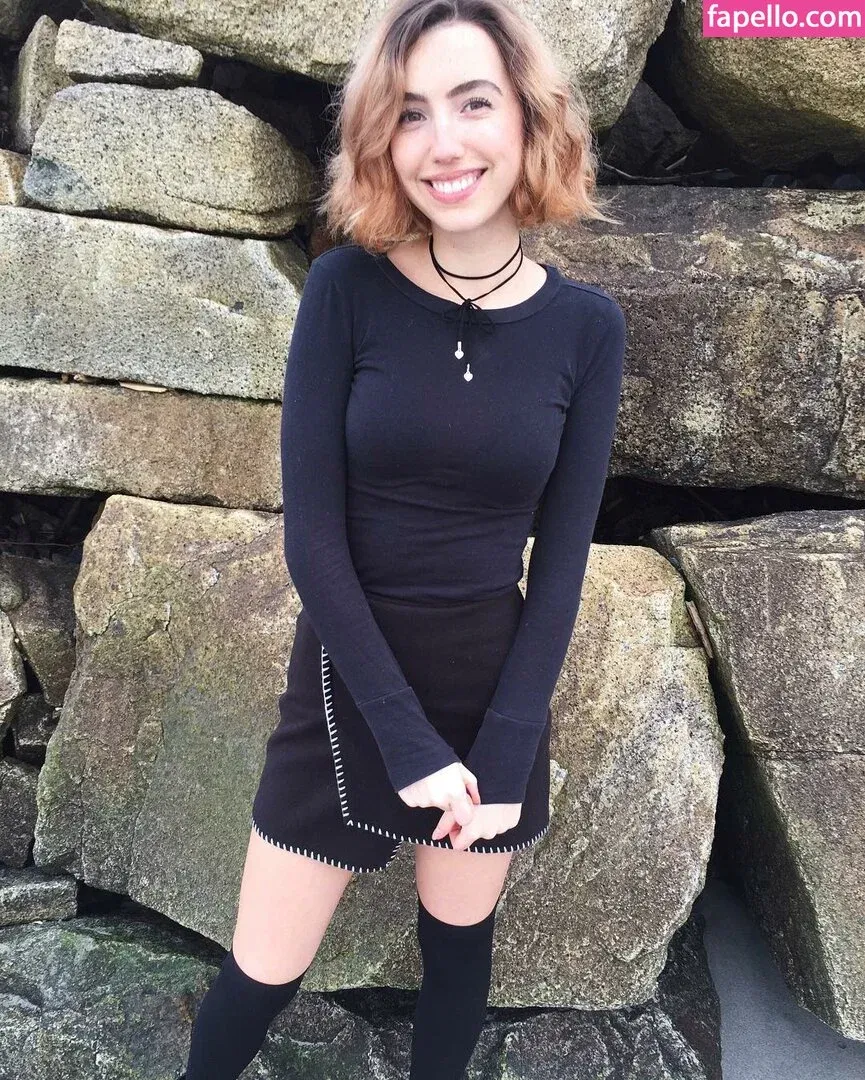 breebunn Onlyfans Photo Gallery 