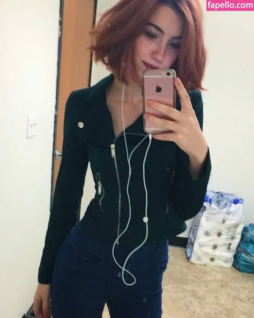 breebunn Onlyfans Photo Gallery 