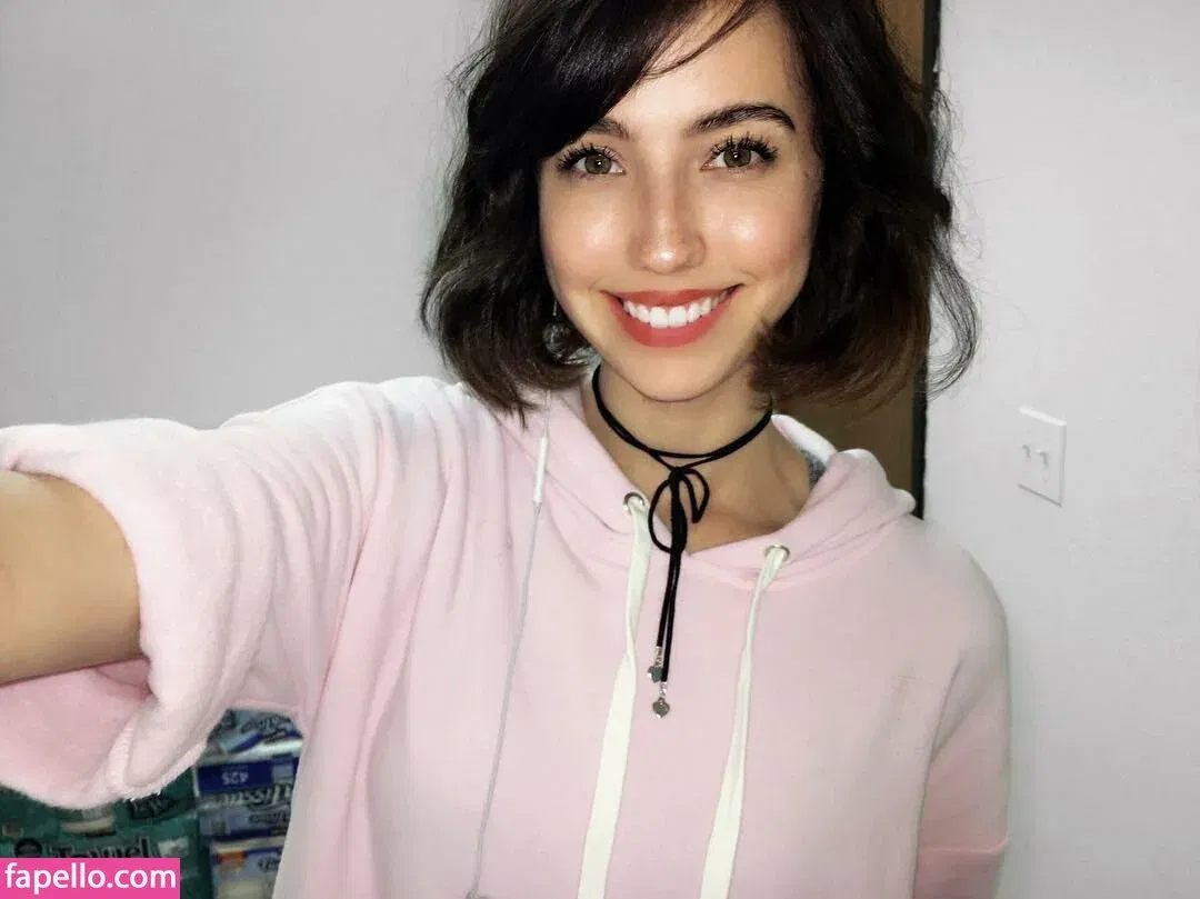 breebunn Onlyfans Photo Gallery 