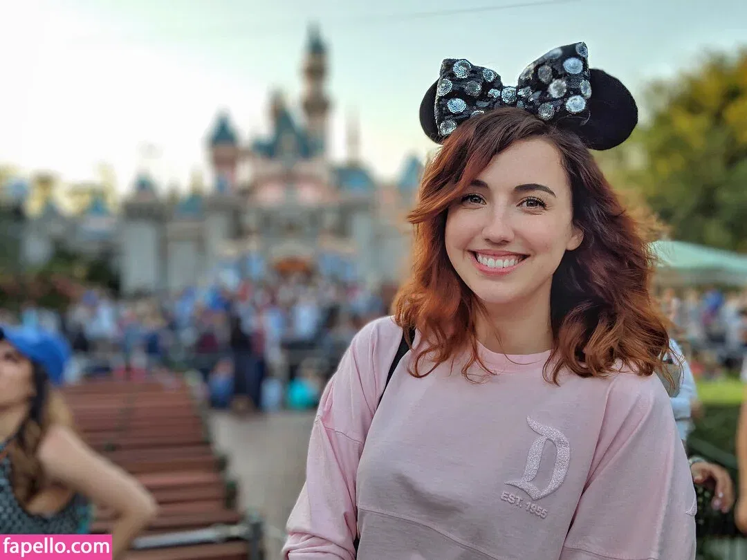 breebunn Onlyfans Photo Gallery 