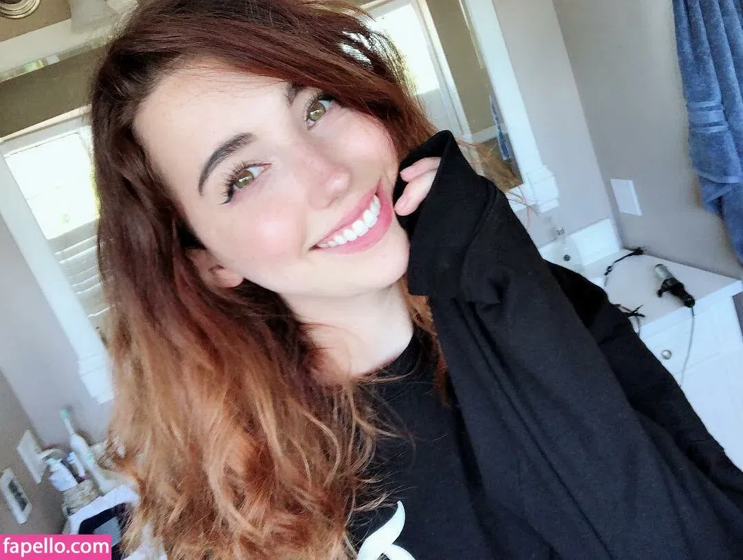 breebunn Onlyfans Photo Gallery 