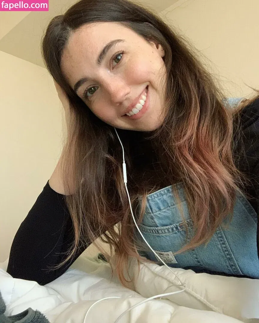 breebunn Onlyfans Photo Gallery 