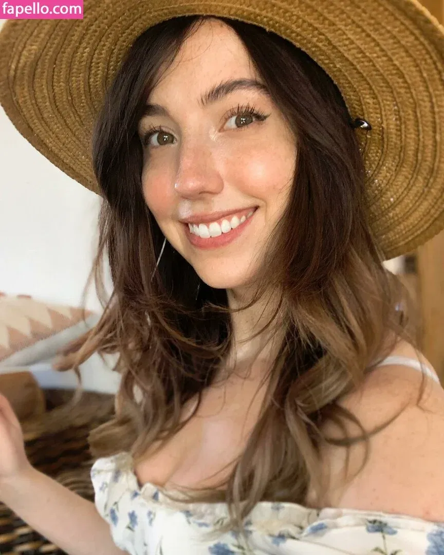 breebunn Onlyfans Photo Gallery 