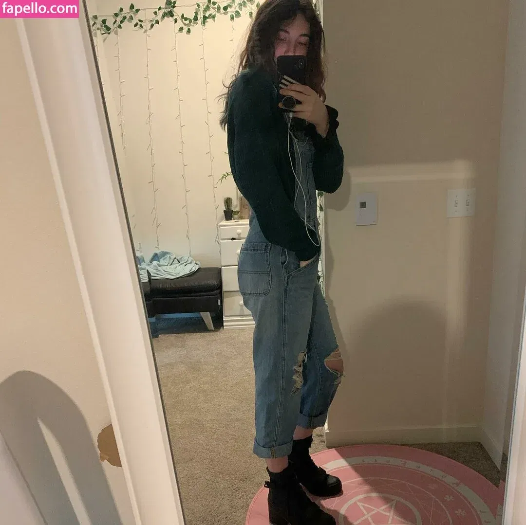 breebunn Onlyfans Photo Gallery 