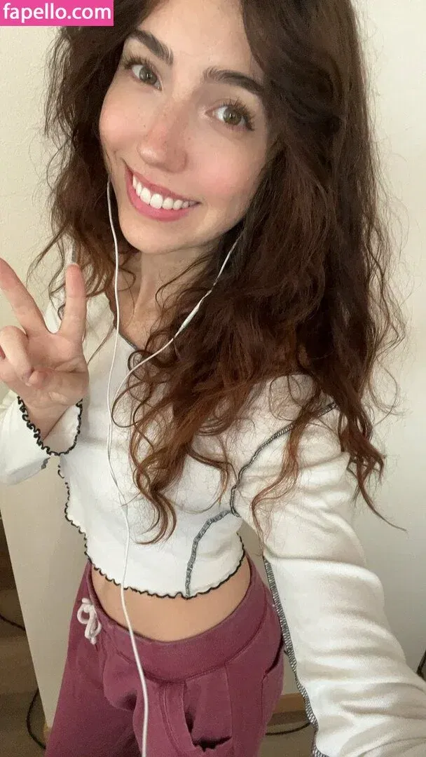 breebunn Onlyfans Photo Gallery 