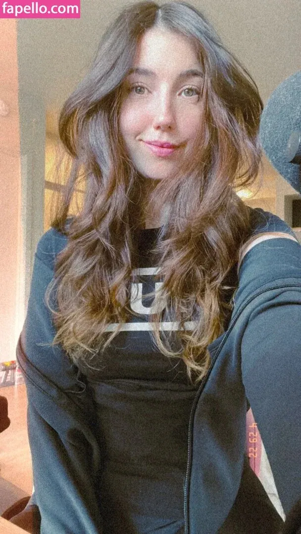 breebunn Onlyfans Photo Gallery 