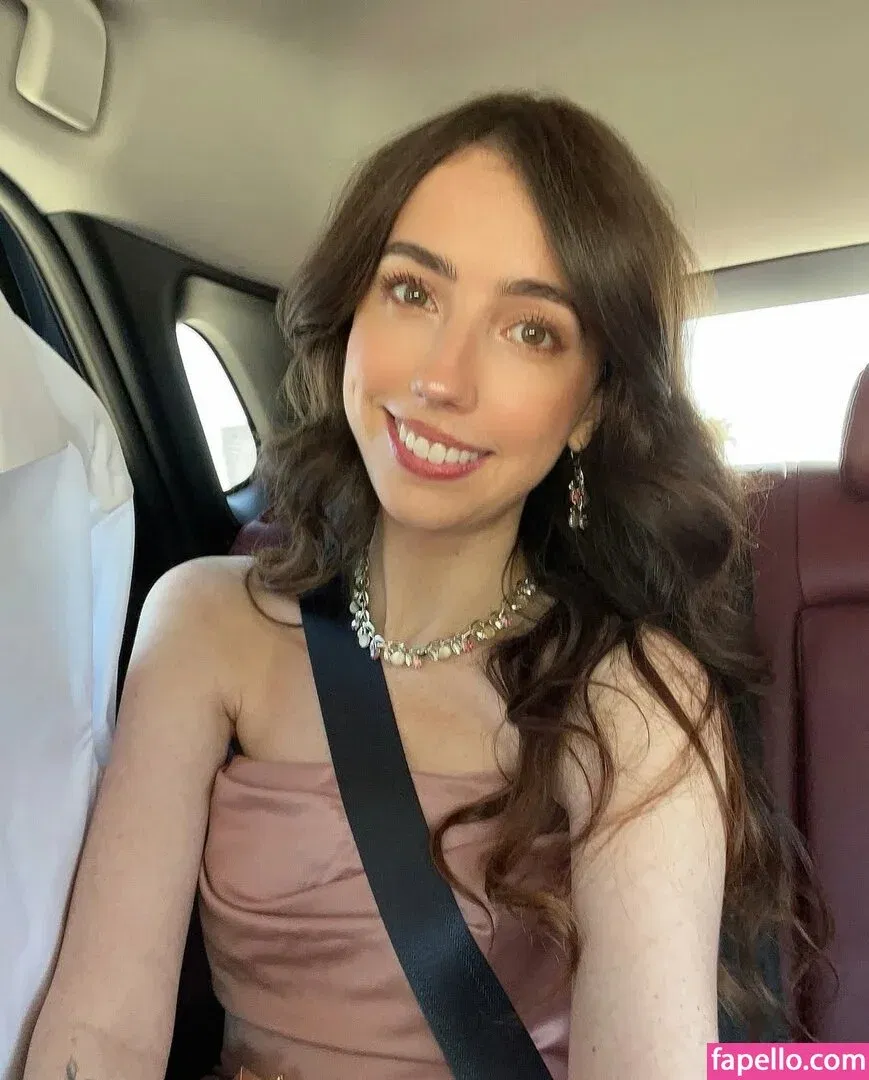 breebunn Onlyfans Photo Gallery 