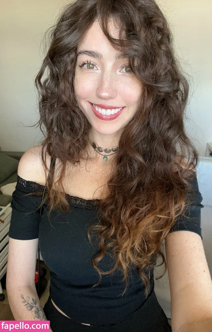 breebunn Onlyfans Photo Gallery 