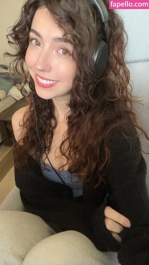 breebunn Onlyfans Photo Gallery 