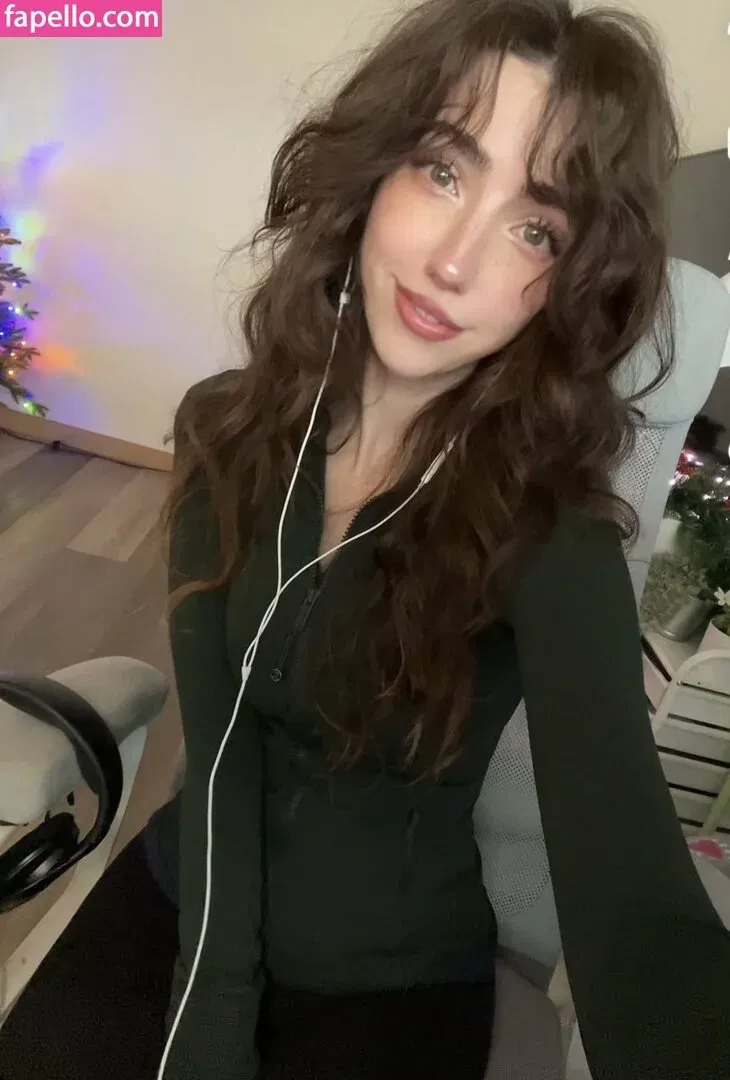 breebunn Onlyfans Photo Gallery 