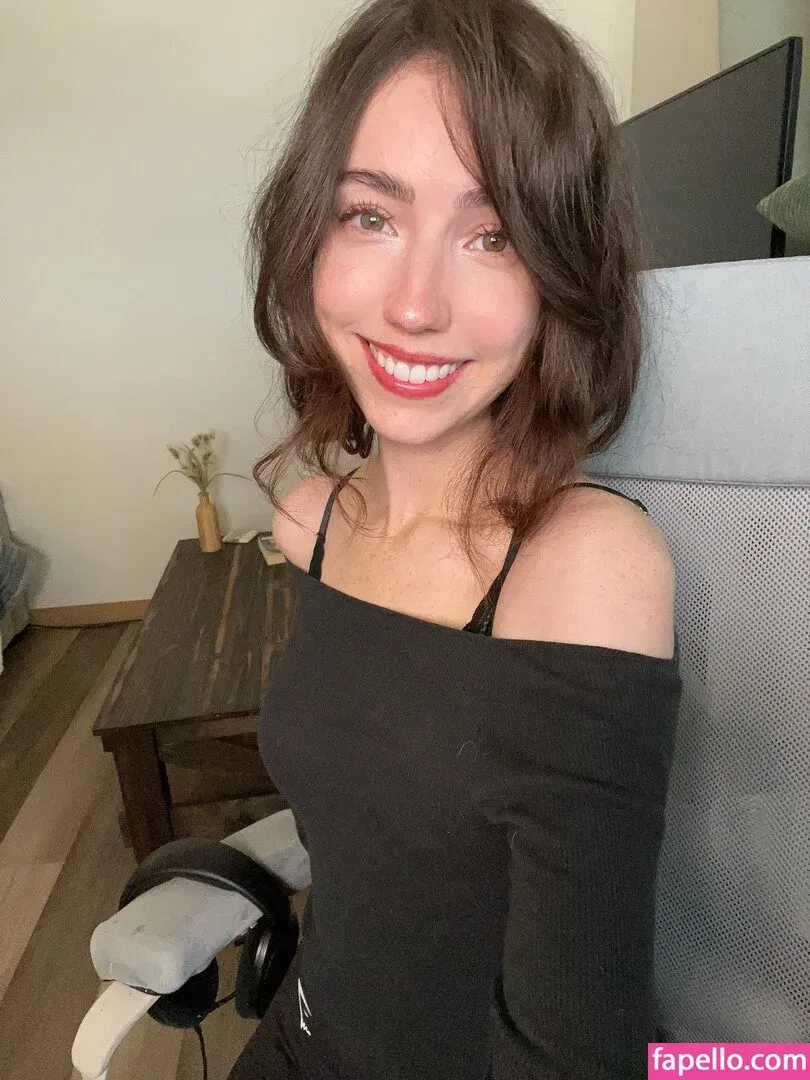 breebunn Onlyfans Photo Gallery 