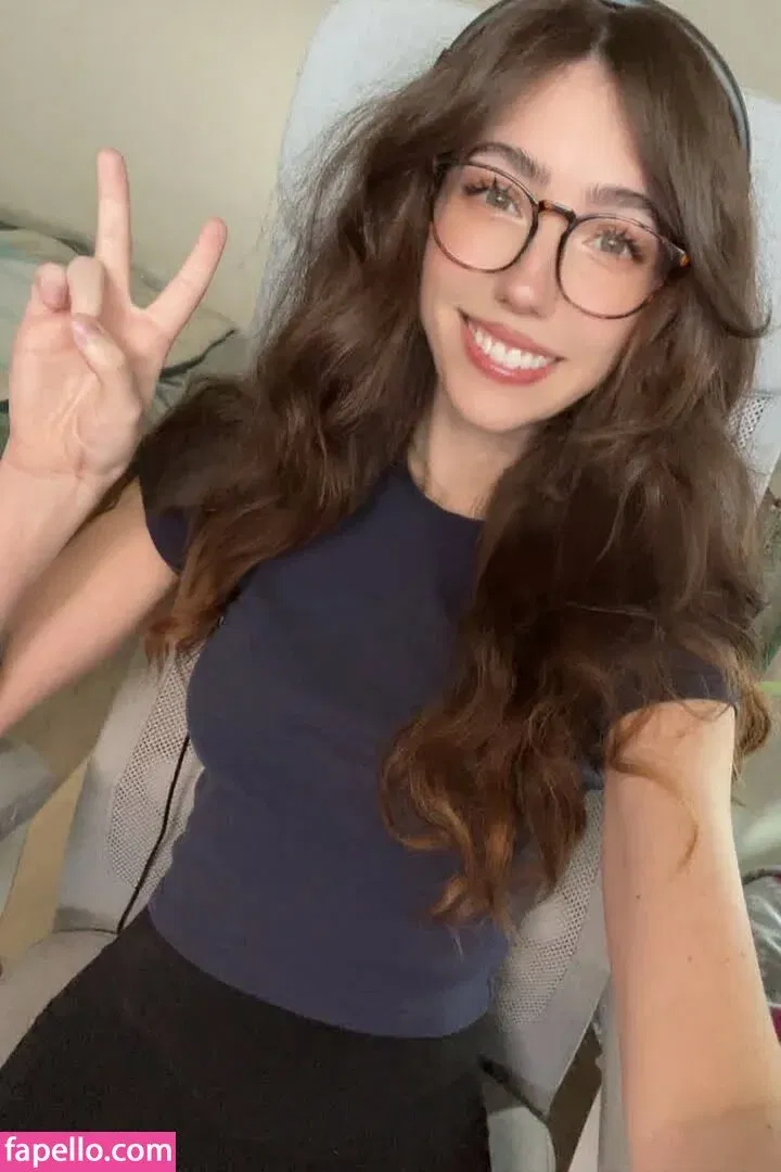 breebunn Onlyfans Photo Gallery 