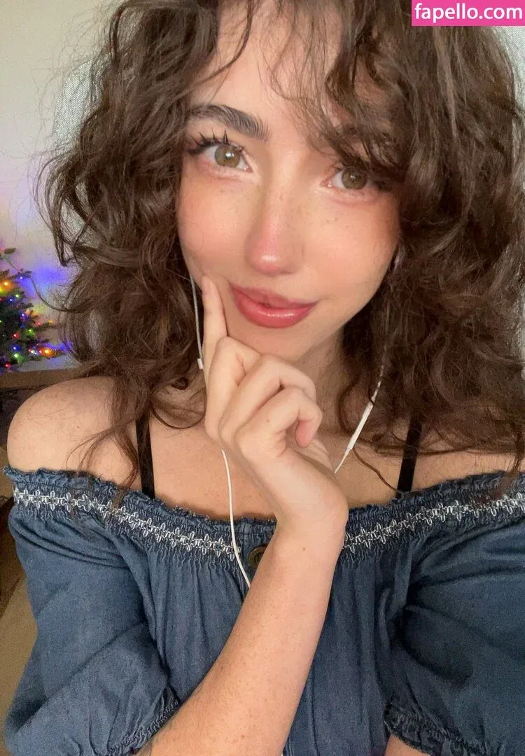 breebunn Onlyfans Photo Gallery 