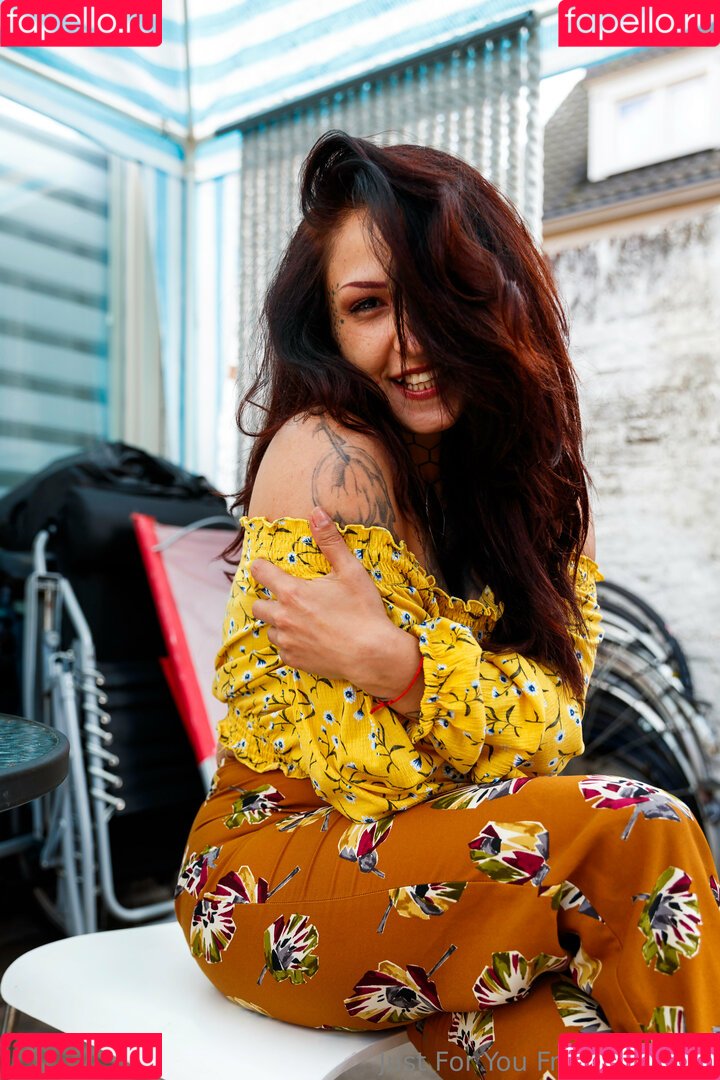 just.elsy.96 Onlyfans Photo Gallery 