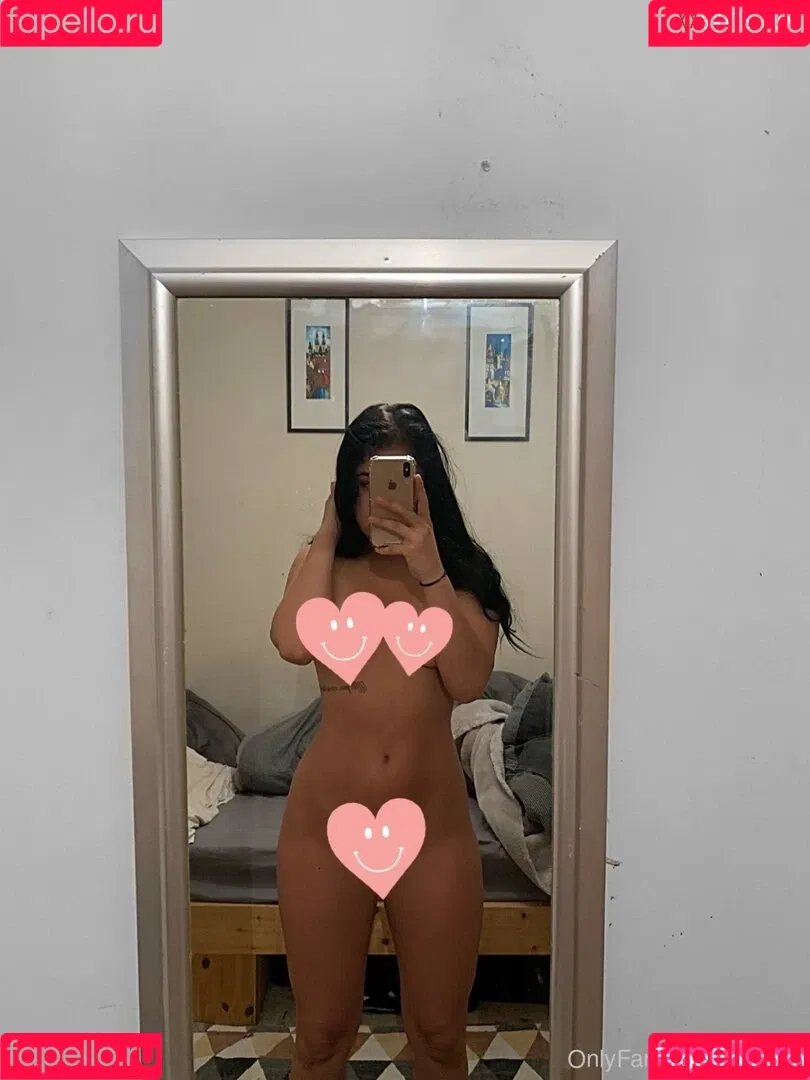 Bella Lagares Onlyfans Photo Gallery 