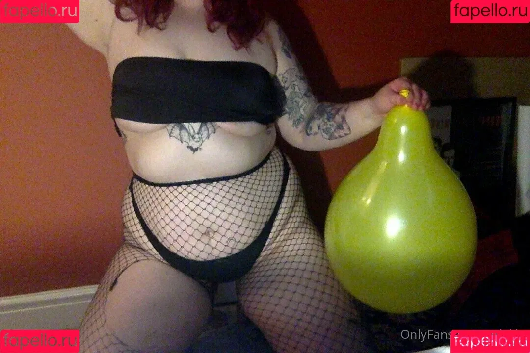 orlalooner Onlyfans Photo Gallery 