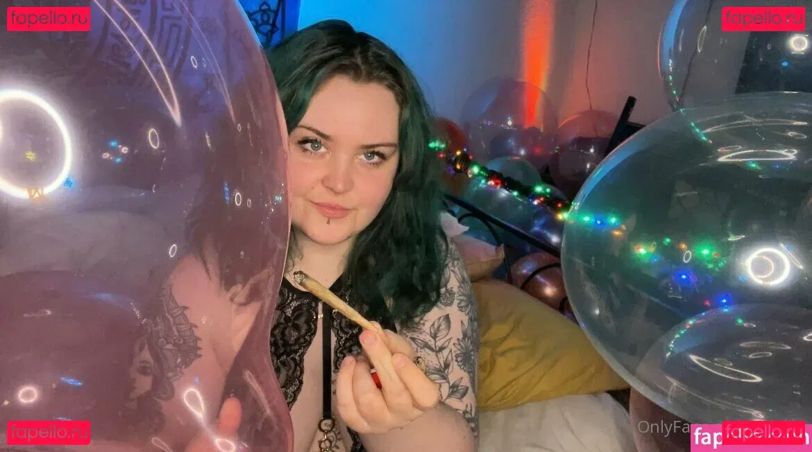 orlalooner Onlyfans Photo Gallery 