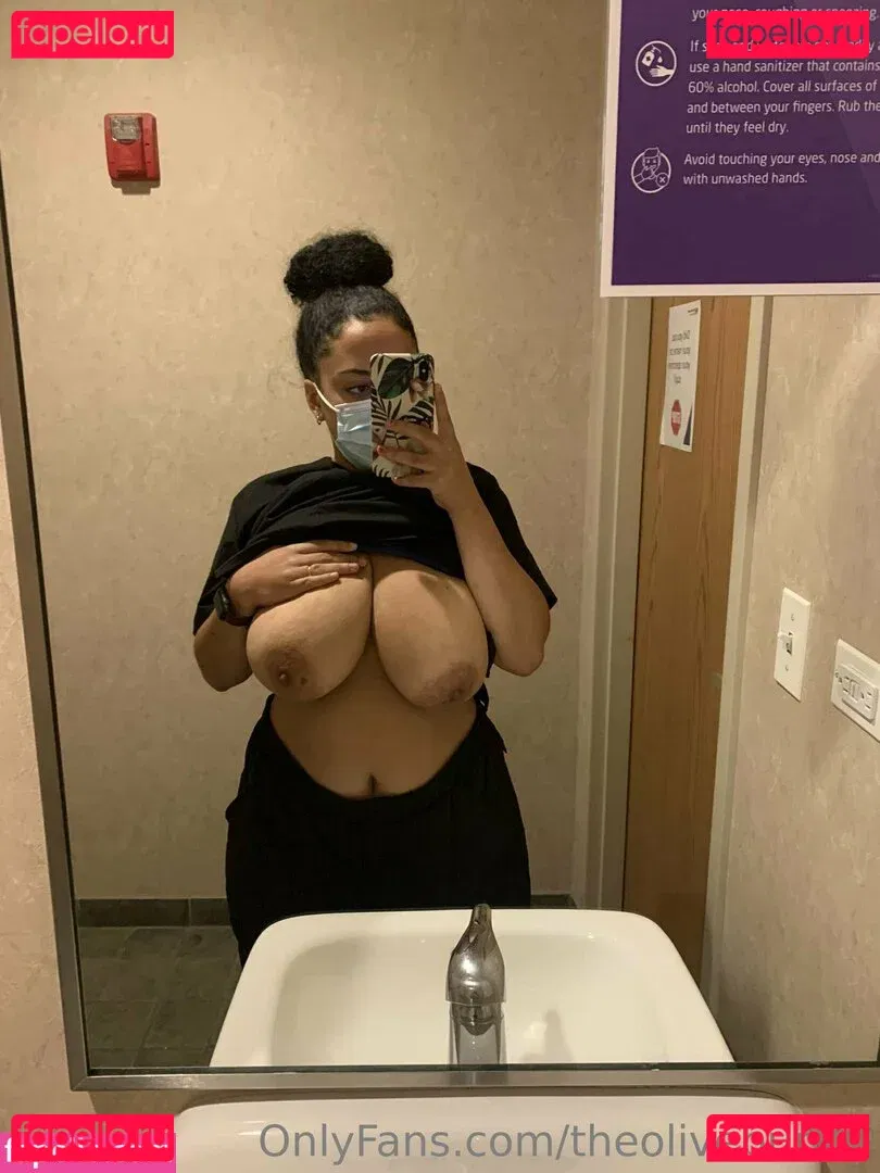 theolivebunny Onlyfans Photo Gallery 