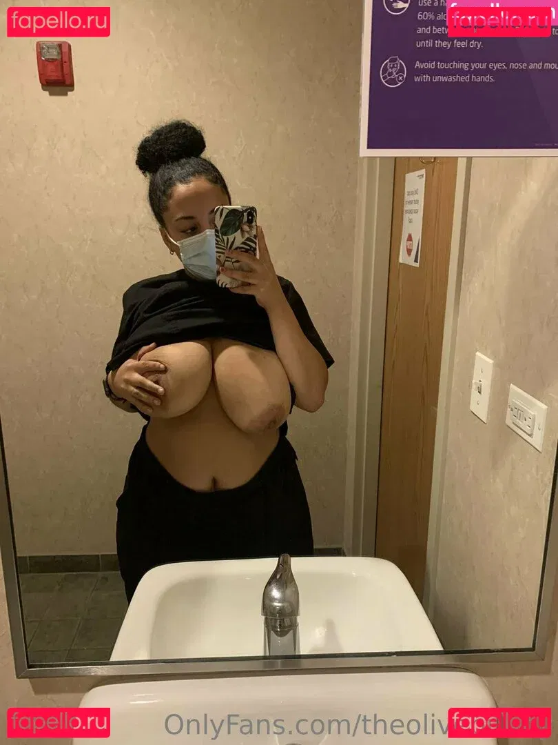 theolivebunny Onlyfans Photo Gallery 