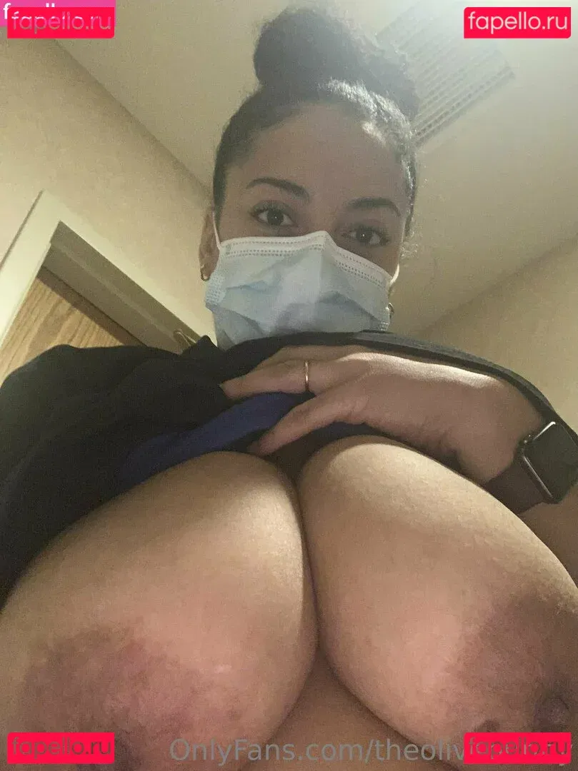 theolivebunny Onlyfans Photo Gallery 