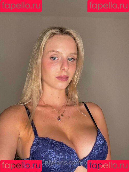 twinsblonde Onlyfans Photo Gallery 