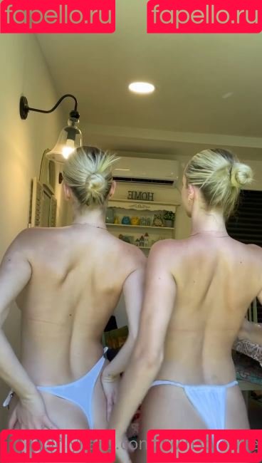 twinsblonde Onlyfans Photo Gallery 