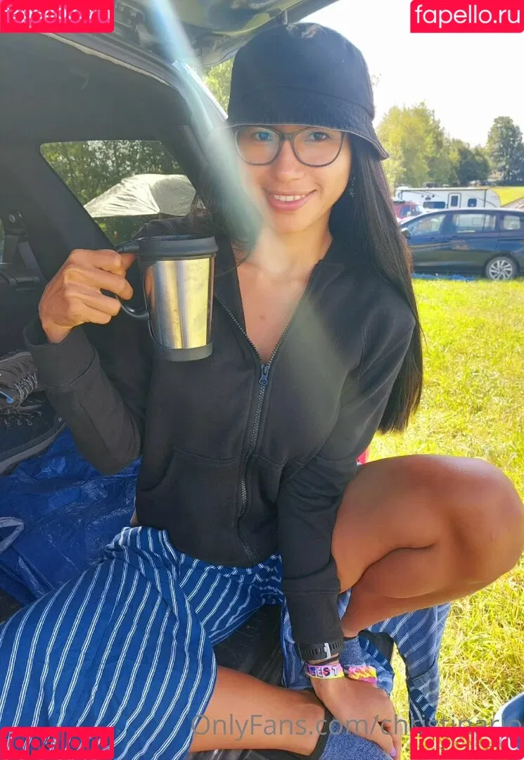 christinario Onlyfans Photo Gallery 