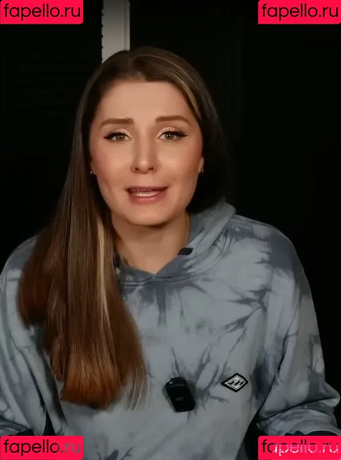 Lauren Southern Onlyfans Photo Gallery 