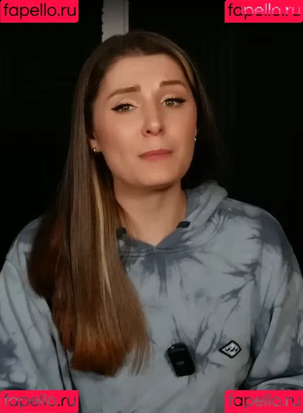 Lauren Southern Onlyfans Photo Gallery 