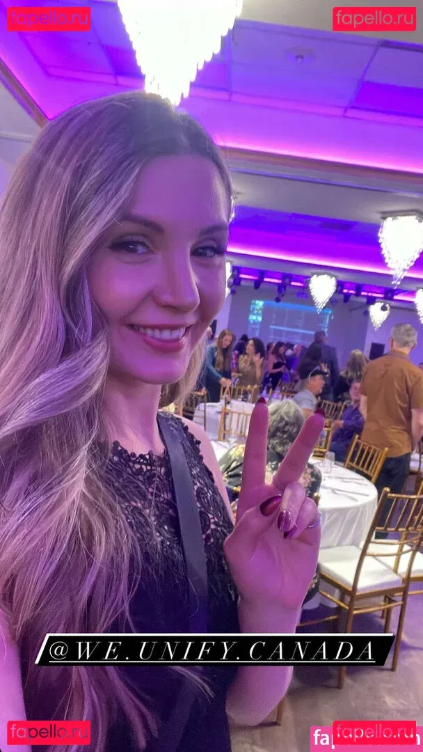 Lauren Southern Onlyfans Photo Gallery 