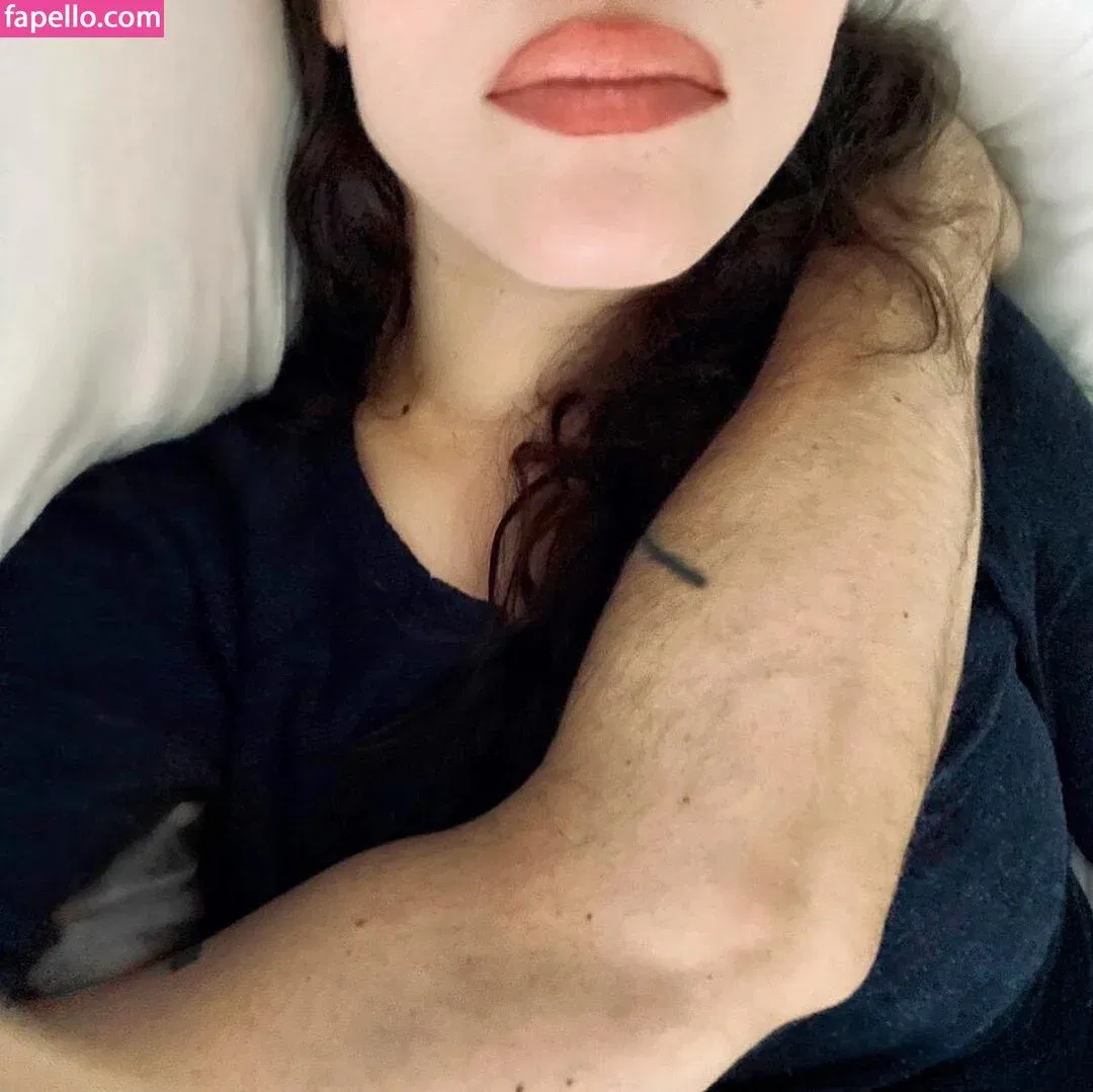 Kat Dennings Onlyfans Photo Gallery 