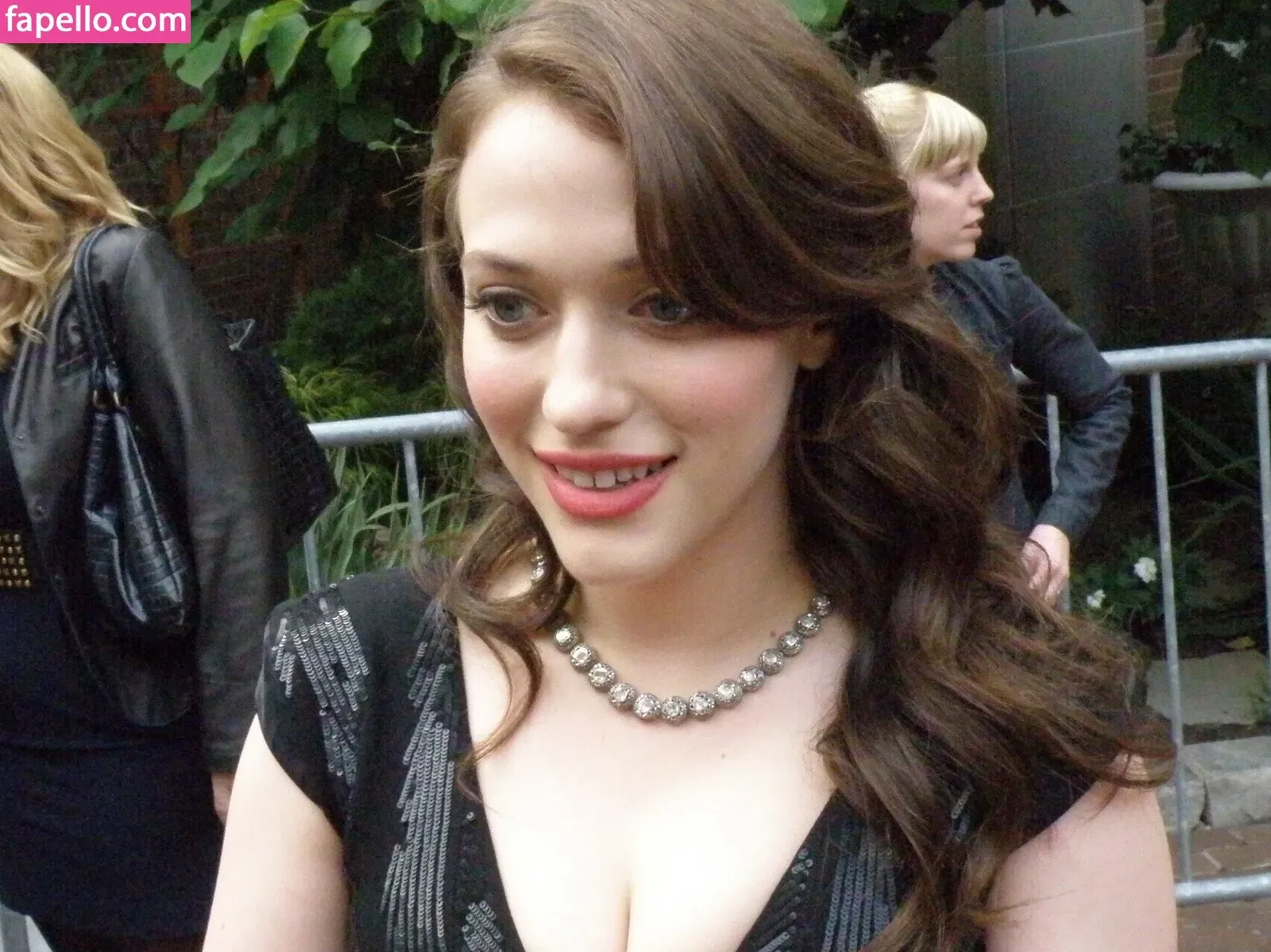 Kat Dennings Onlyfans Photo Gallery 