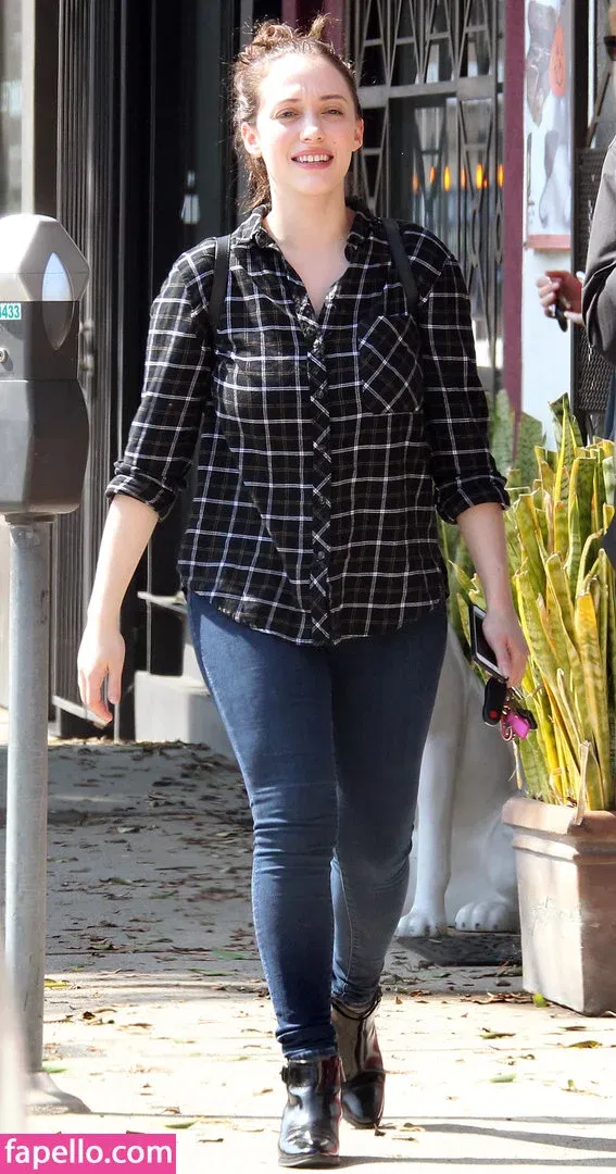 Kat Dennings Onlyfans Photo Gallery 