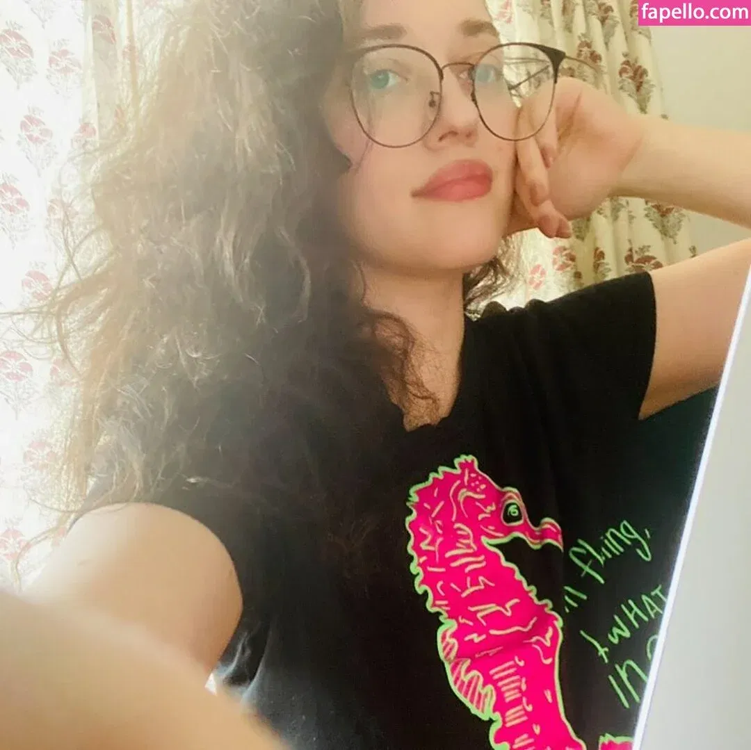 Kat Dennings Onlyfans Photo Gallery 