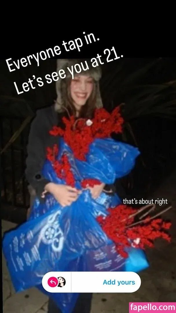 Kat Dennings Onlyfans Photo Gallery 