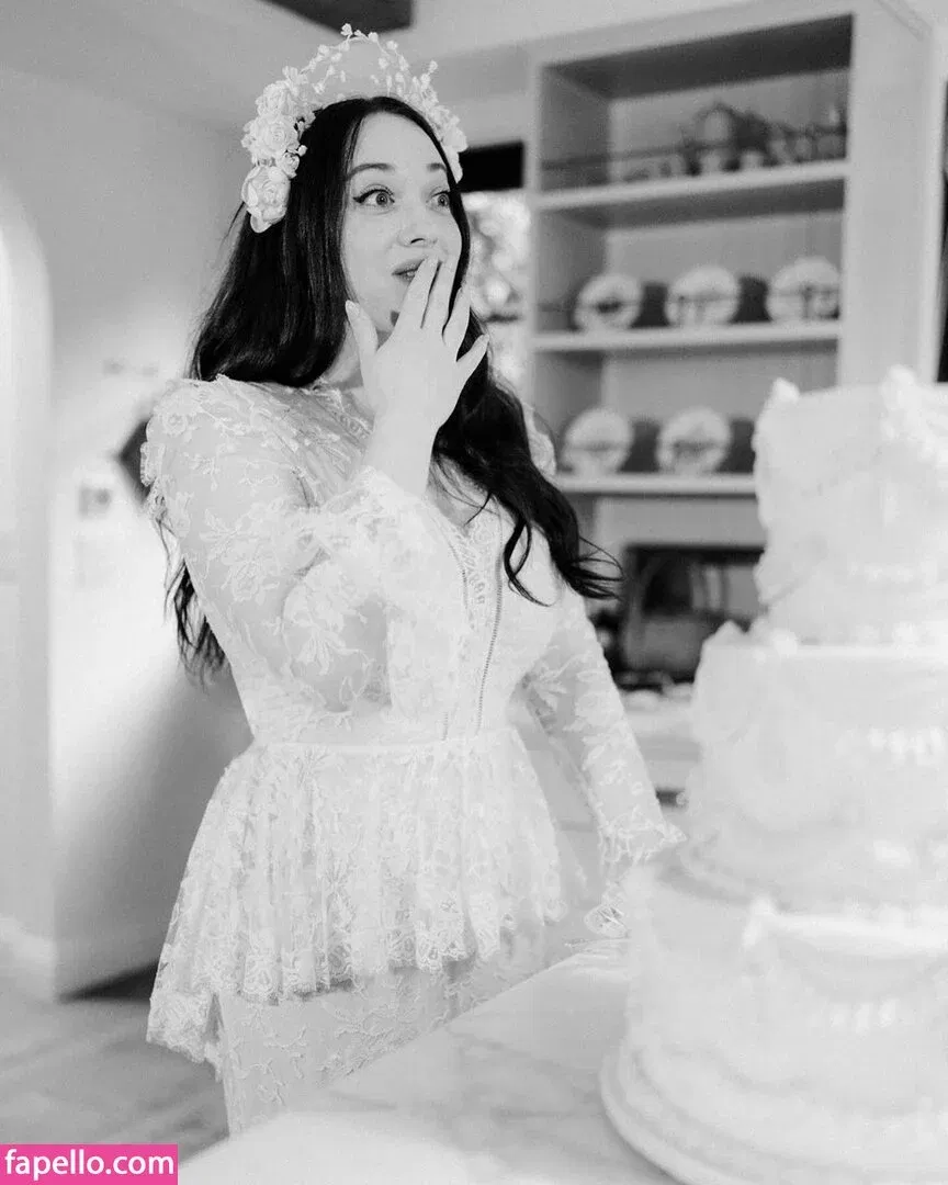 Kat Dennings Onlyfans Photo Gallery 