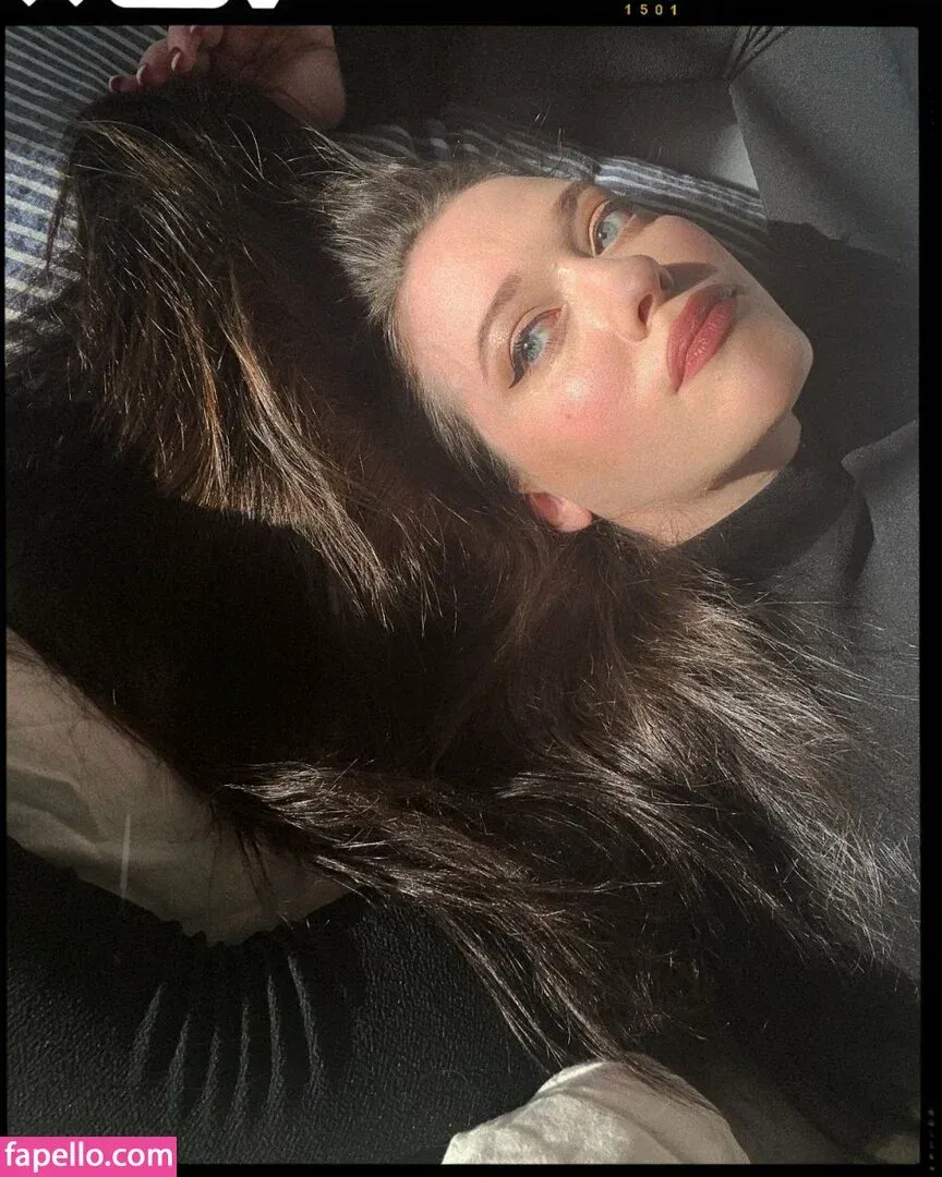 Kat Dennings Onlyfans Photo Gallery 