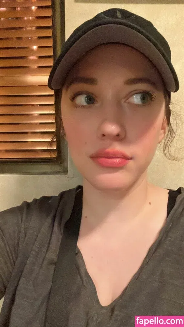 Kat Dennings Onlyfans Photo Gallery 