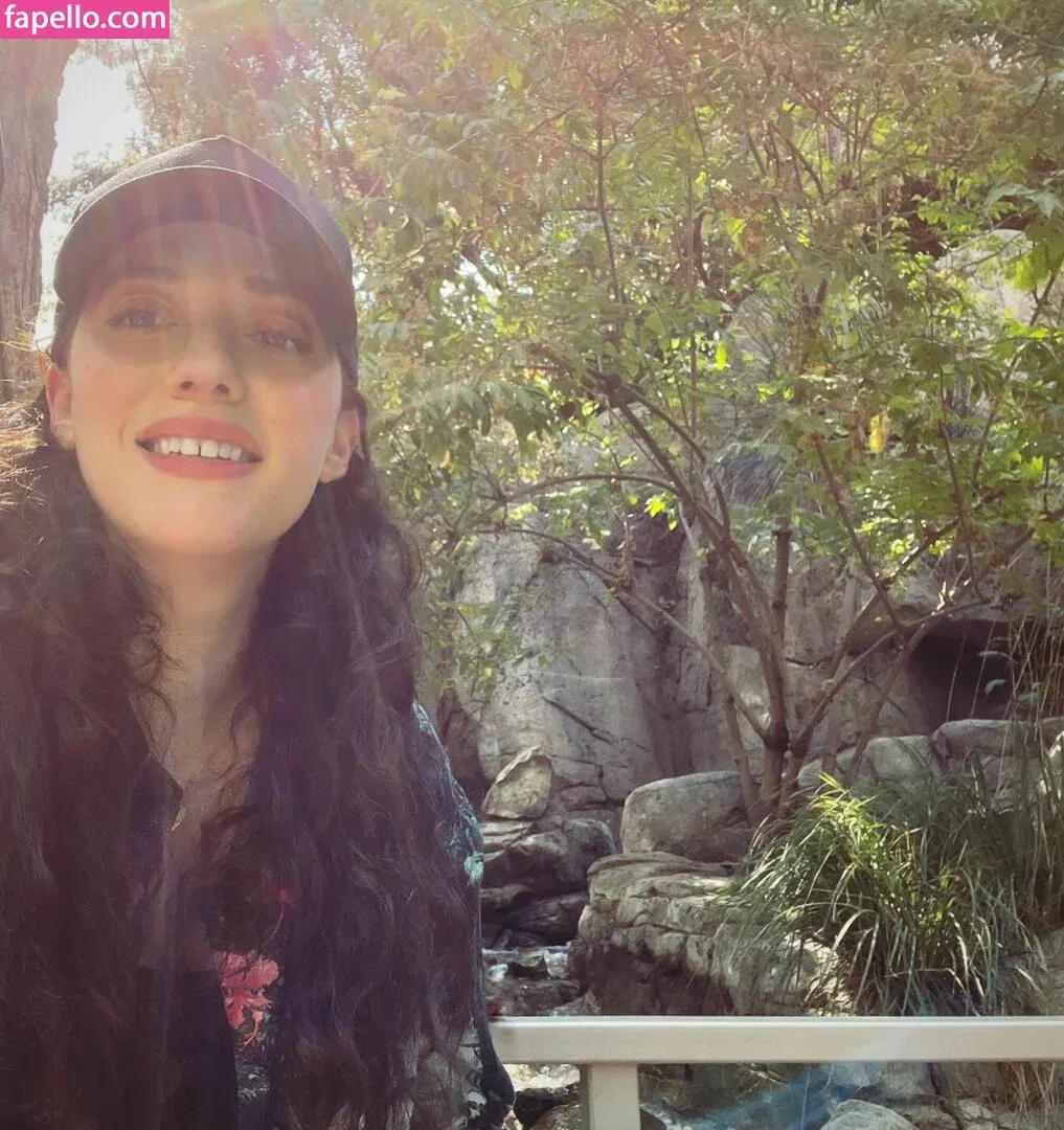 Kat Dennings Onlyfans Photo Gallery 